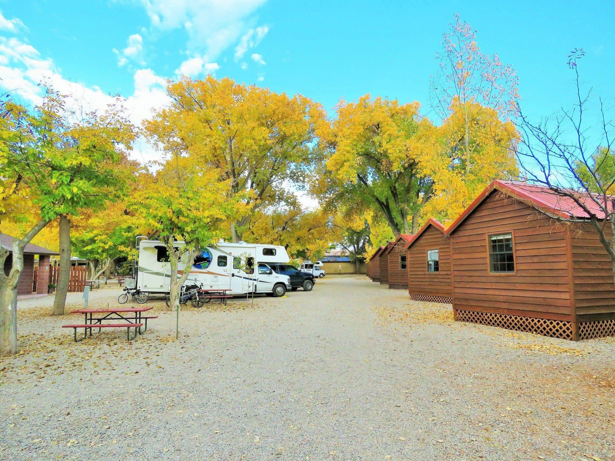 Hotel Sun Outdoors Moab Downtown Exterior foto